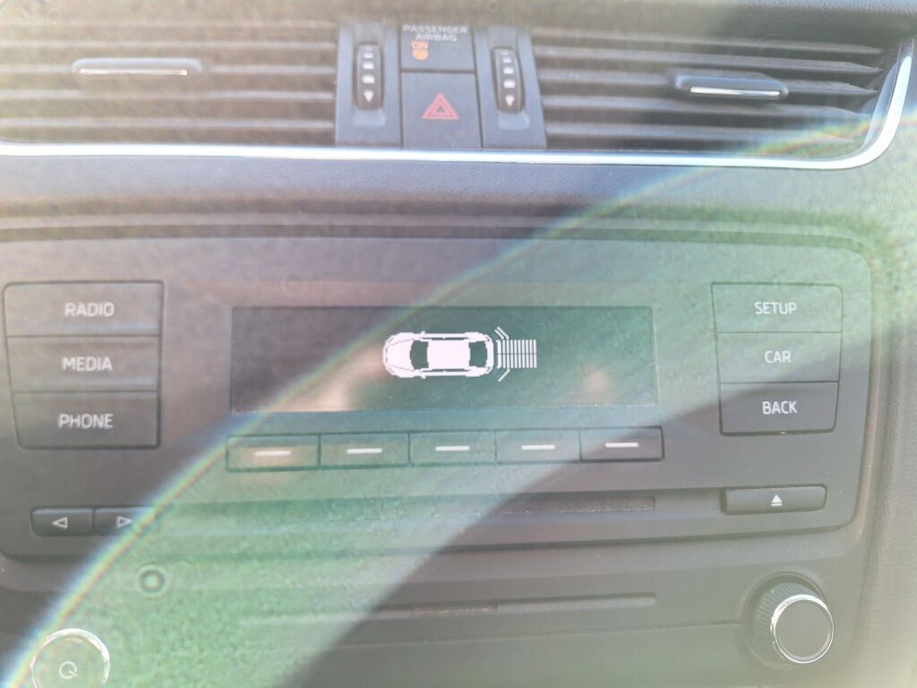 Skoda Octavia 2014 Ruskea (beige)