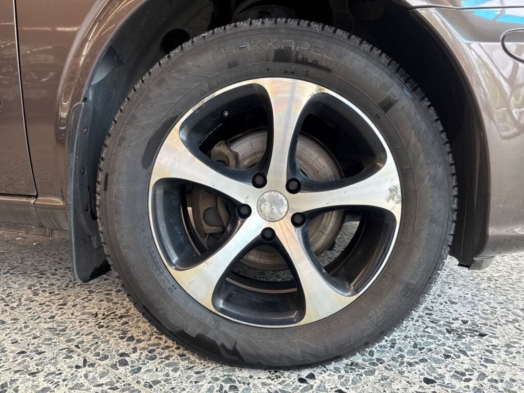 Mercedes-Benz Vito 2014 Ruskea (beige)