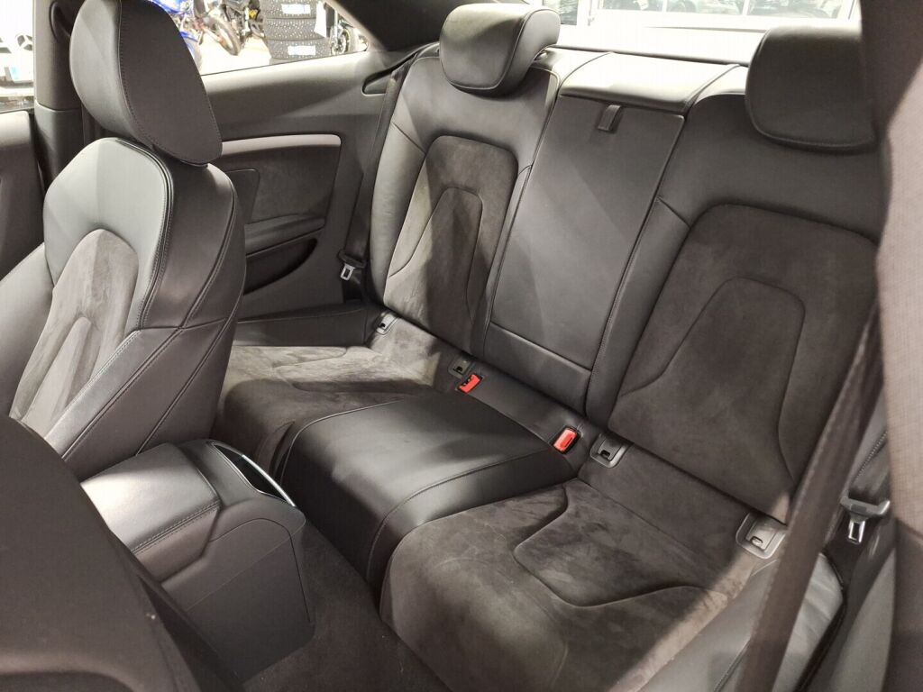 Audi A5 2014 Valkoinen