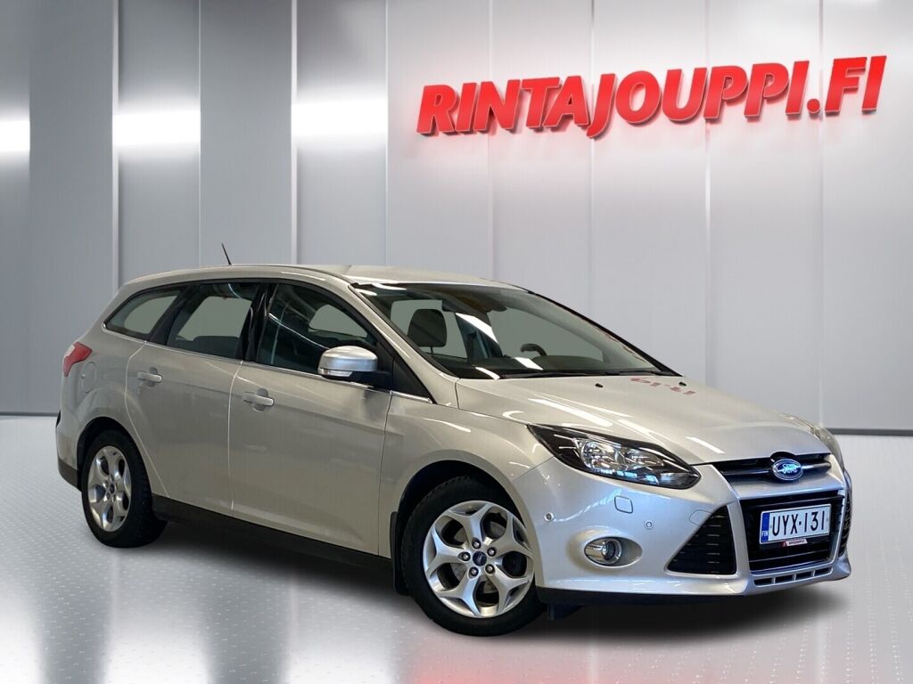 Ford Focus 2014 Harmaa