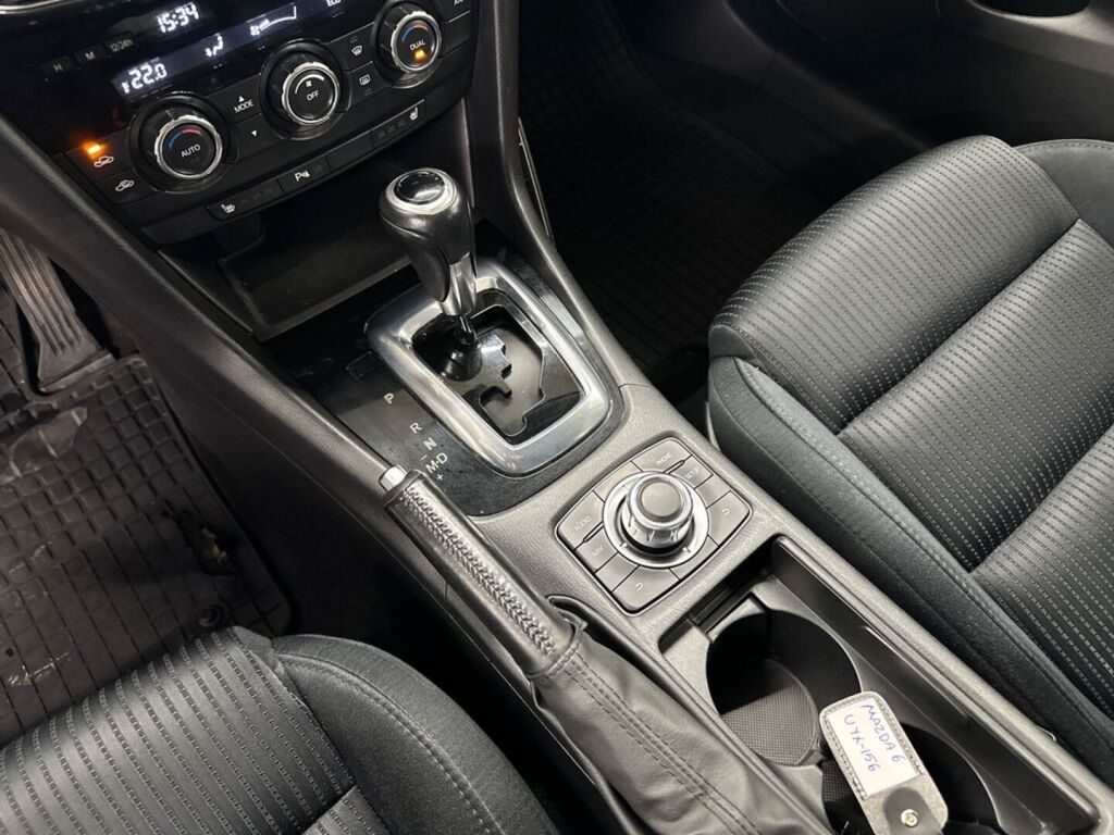 Mazda Mazda6 2015 Valkoinen