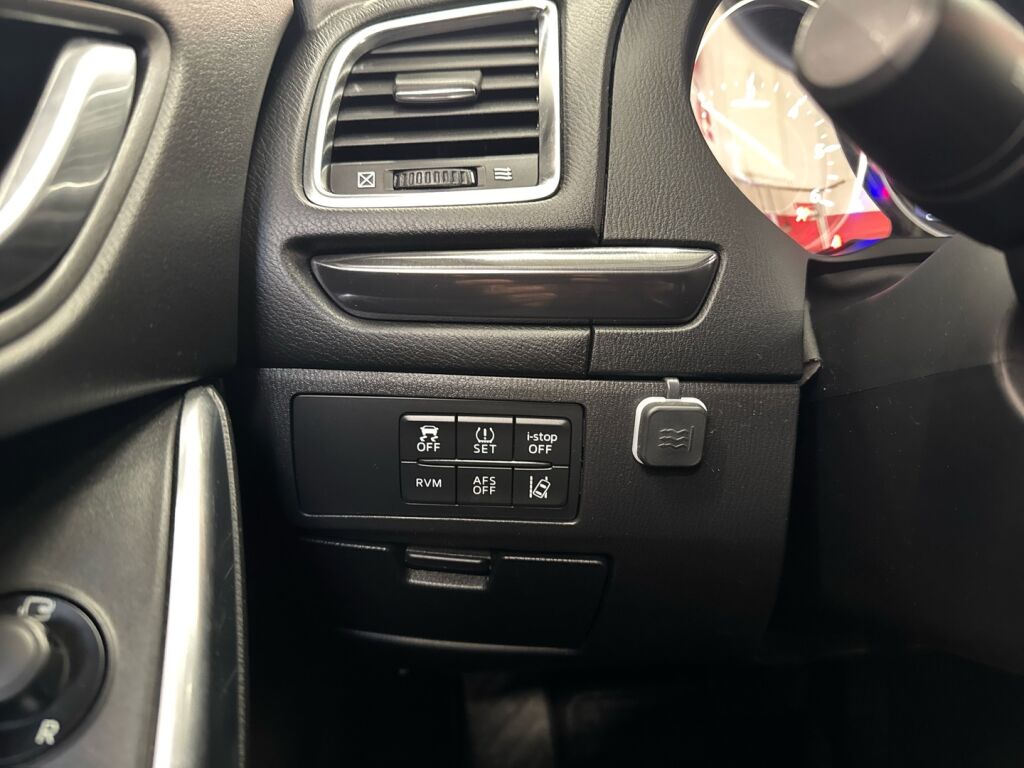 Mazda Mazda6 2014 Punainen