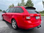 Skoda Octavia 2014 Punainen