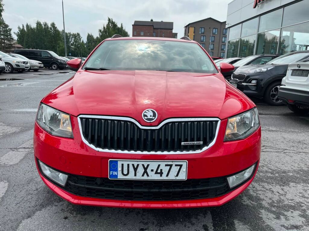 Skoda Octavia 2014 Punainen
