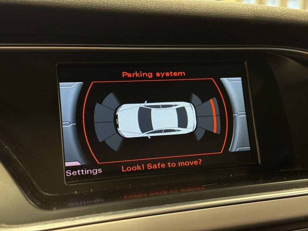 Audi A4 2015 Valkoinen