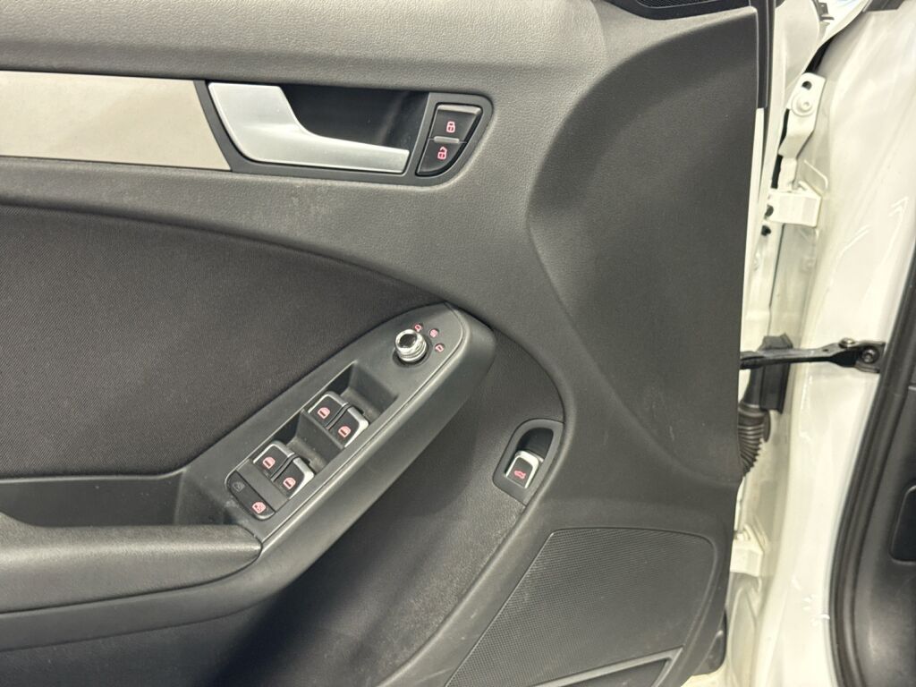 Audi A4 2015 Valkoinen