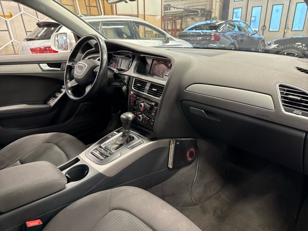 Audi A4 2015 Valkoinen