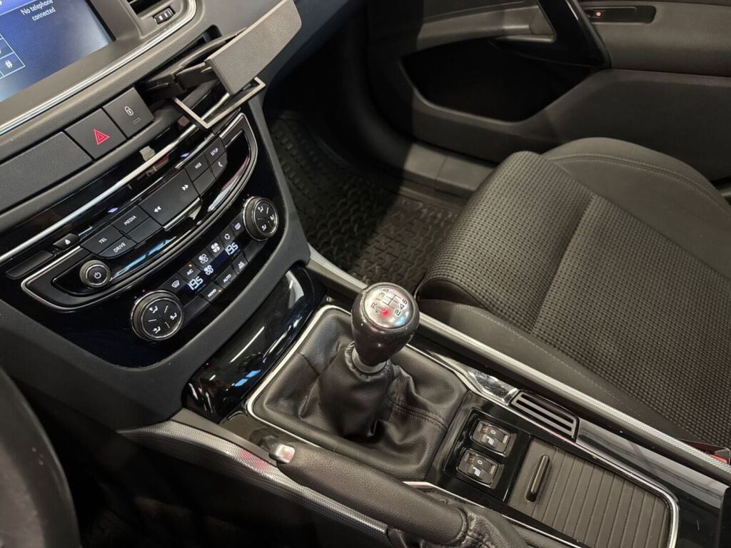 Peugeot 508 2015 Valkoinen