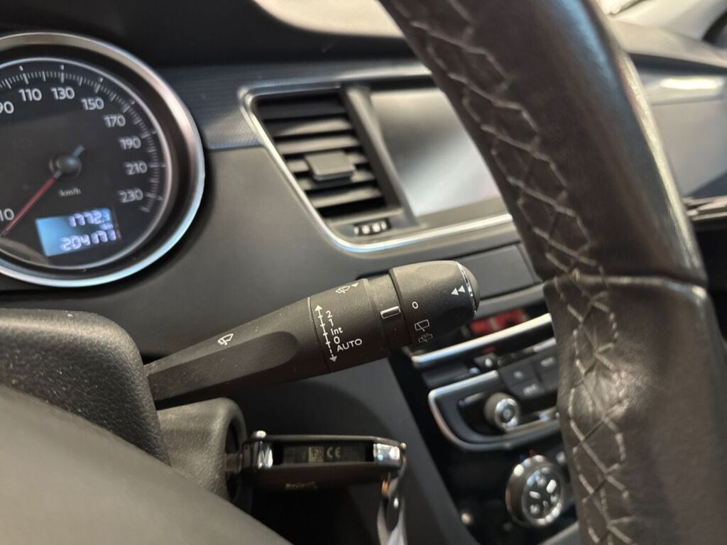 Peugeot 508 2015 Valkoinen