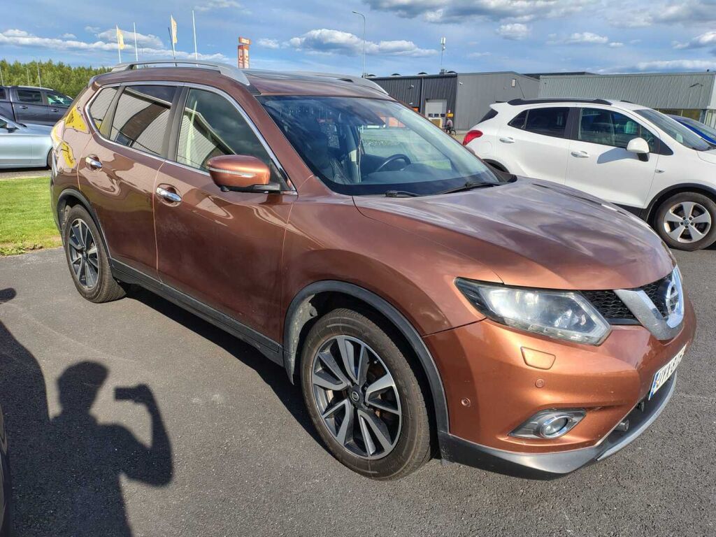 Nissan X-Trail 2014 Oranssi