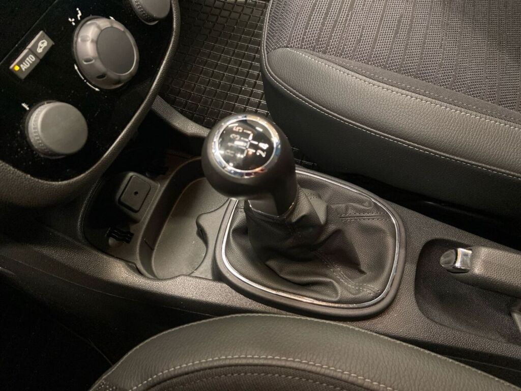 Opel Corsa 2014 Sininen