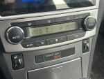 Toyota Avensis 2015 Harmaa