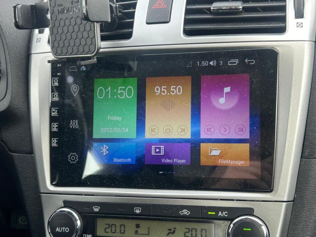 Toyota Avensis 2015 Harmaa