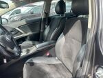 Toyota Avensis 2015 Harmaa