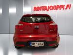 Kia Rio 2015 Punainen