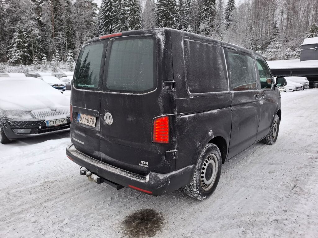 Volkswagen Transporter 2015 Musta
