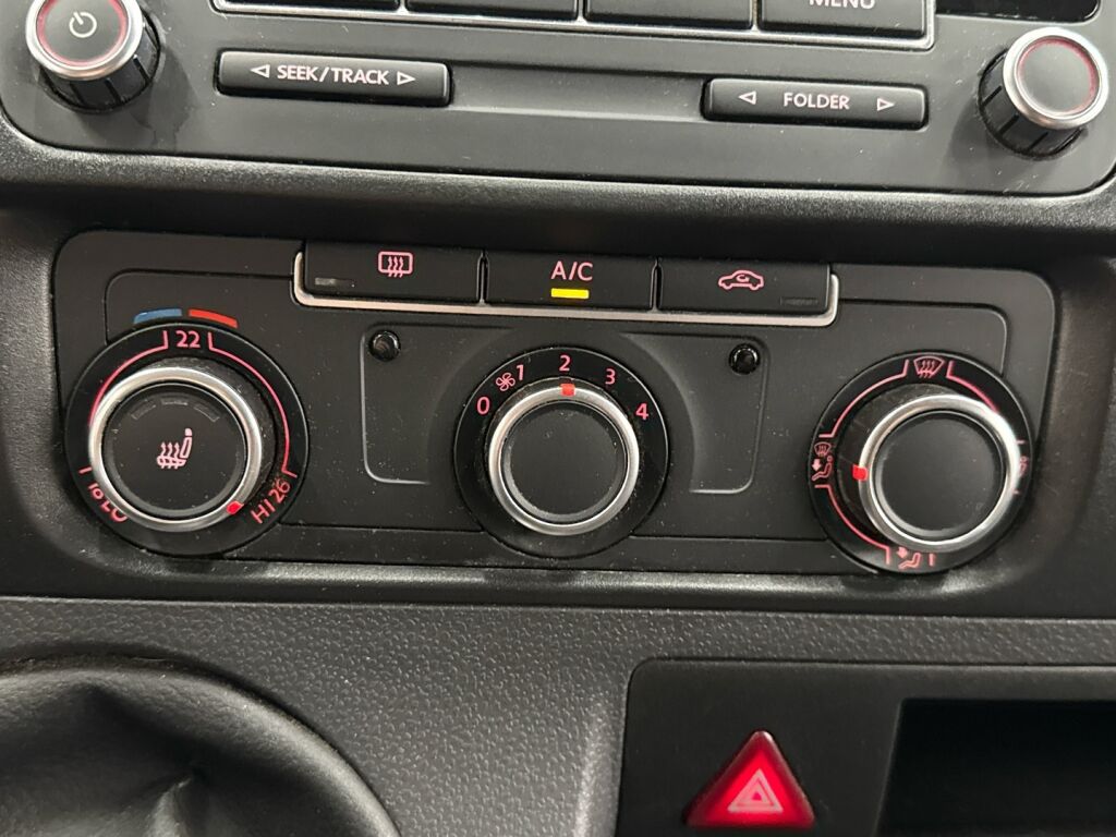 Volkswagen Transporter 2015 Musta