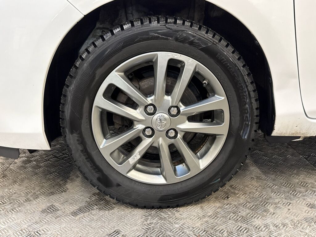 Toyota Yaris 2015 Valkoinen