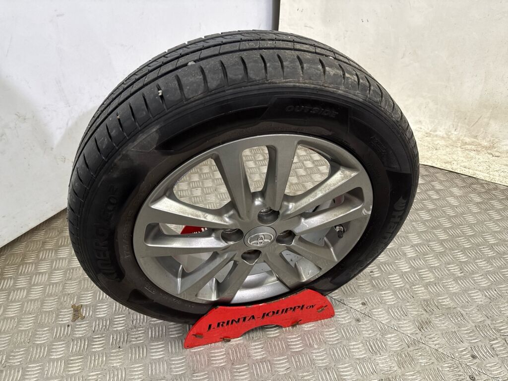 Toyota Yaris 2015 Valkoinen