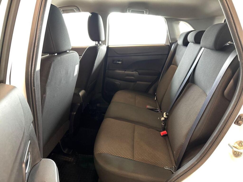 Mitsubishi ASX 2015 Valkoinen