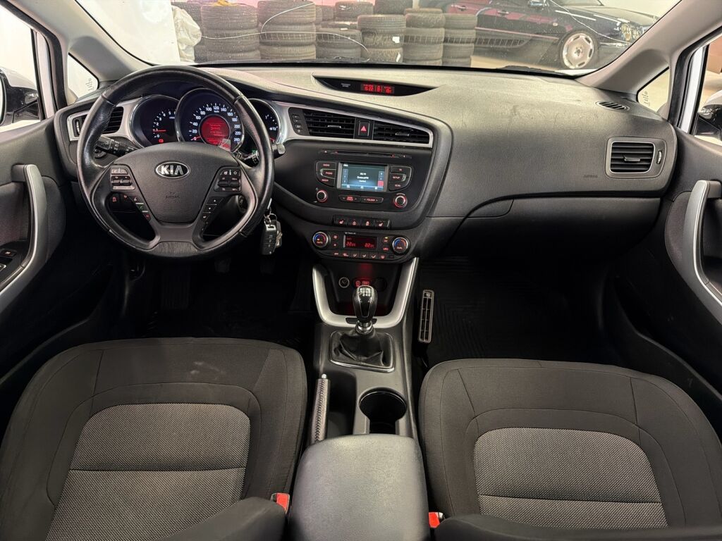 Kia Ceed 2016 Valkoinen