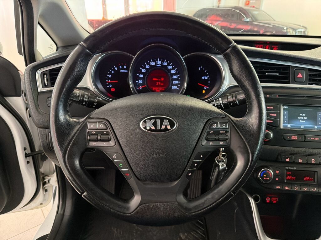 Kia Ceed 2016 Valkoinen