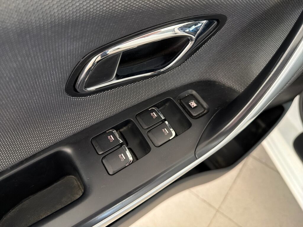 Kia Ceed 2016 Valkoinen