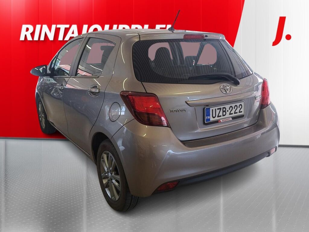 Toyota Yaris 2015 Ruskea (beige)