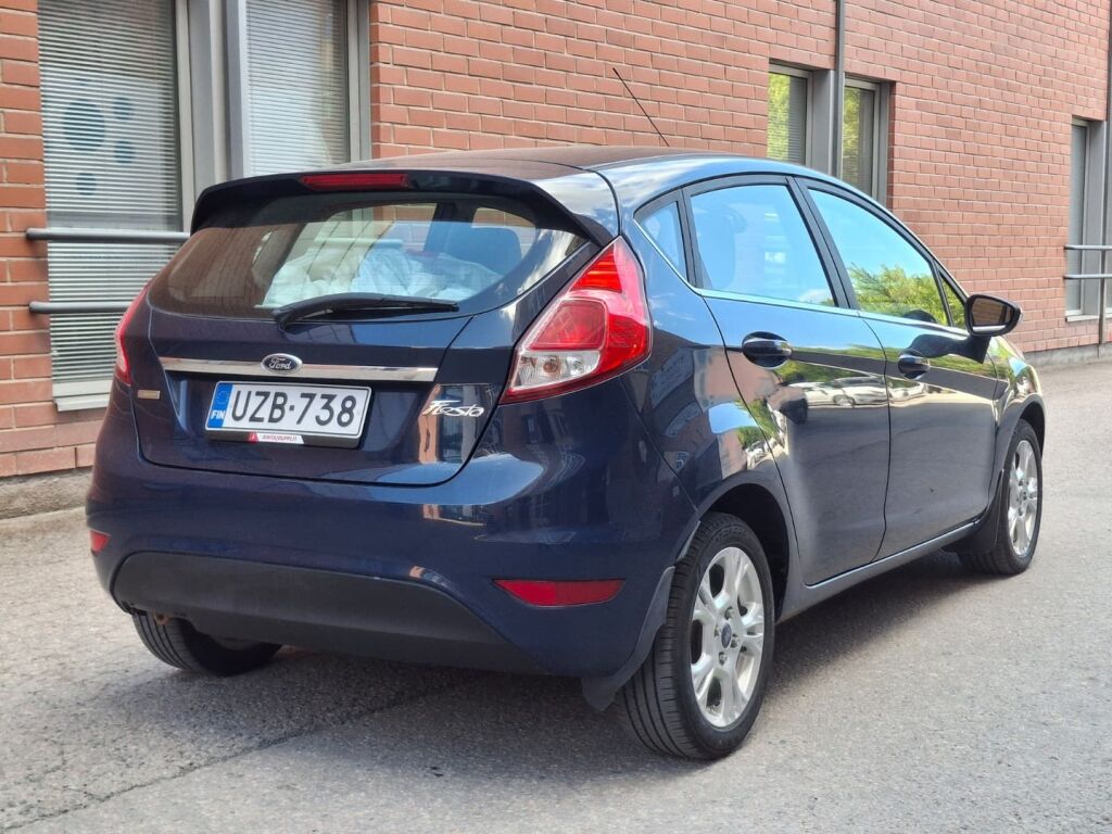 Ford Fiesta 2016 Sininen