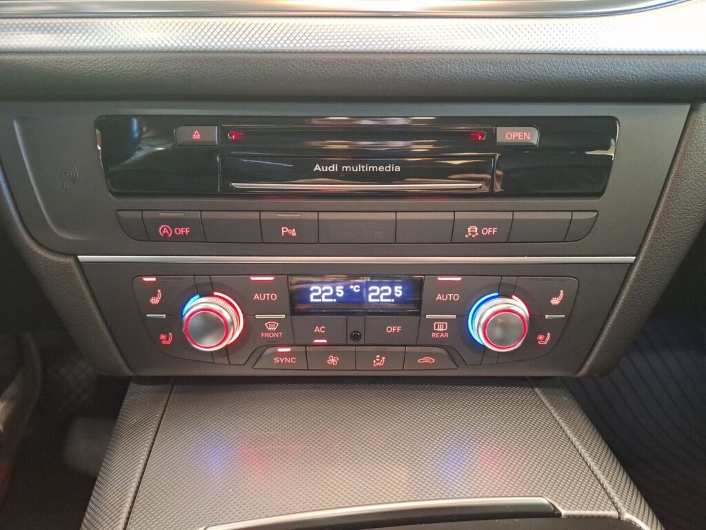 Audi A6 2011 Punainen