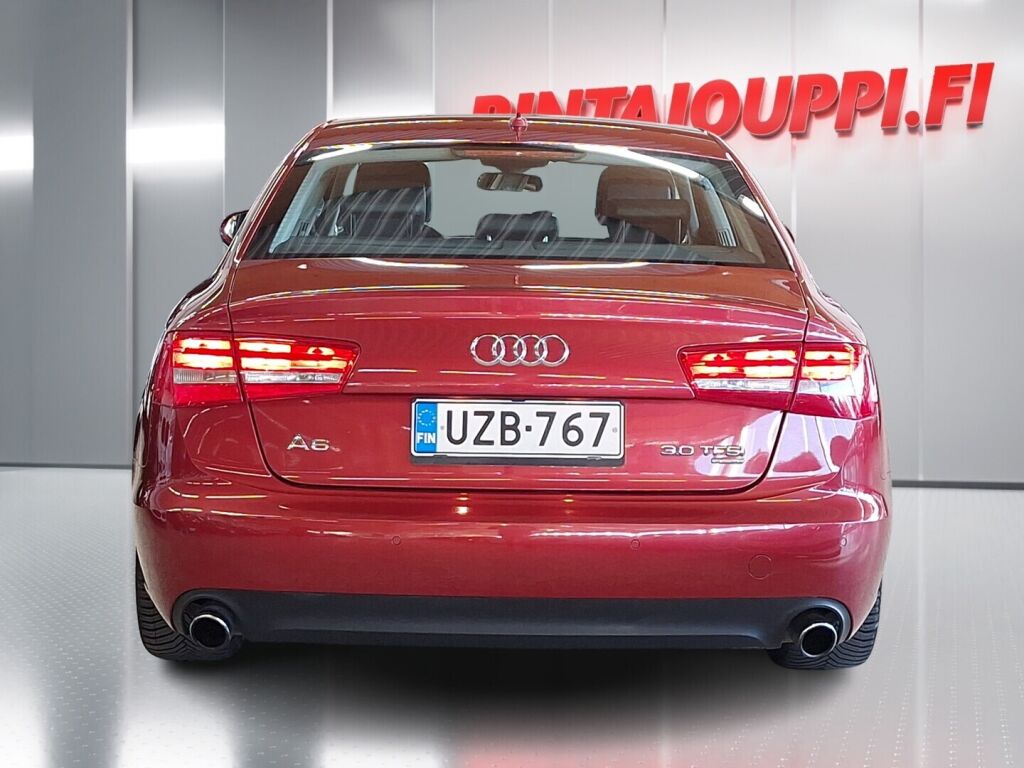 Audi A6 2011 Punainen