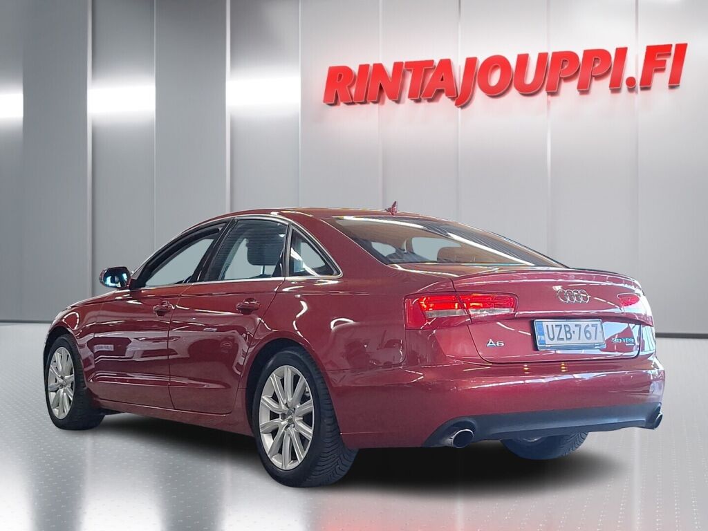 Audi A6 2011 Punainen