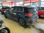 Mercedes-Benz A 2015 Musta