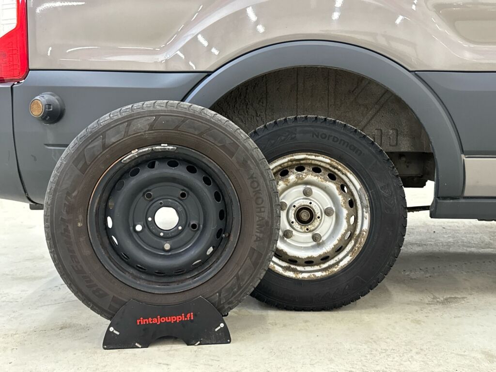 Ford Transit 2015 Ruskea (beige)