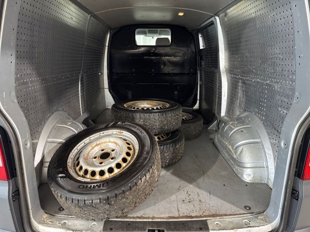 Volkswagen Transporter 2010 Hopea
