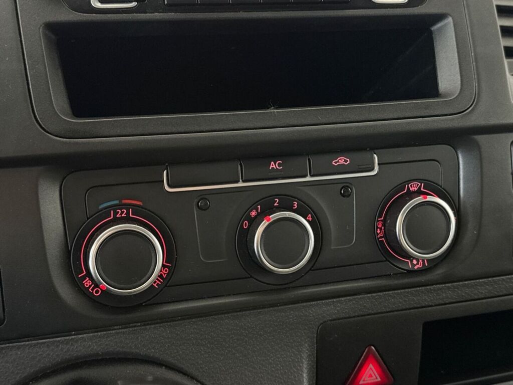 Volkswagen Transporter 2010 Hopea