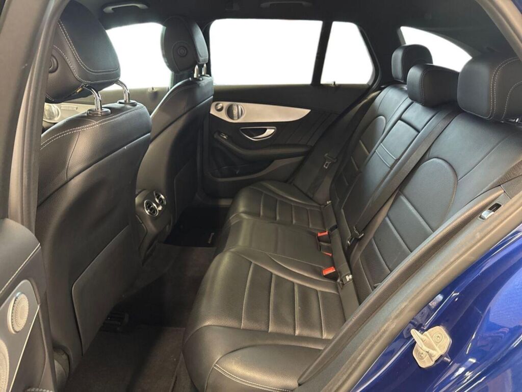 Mercedes-Benz C 2015 Sininen