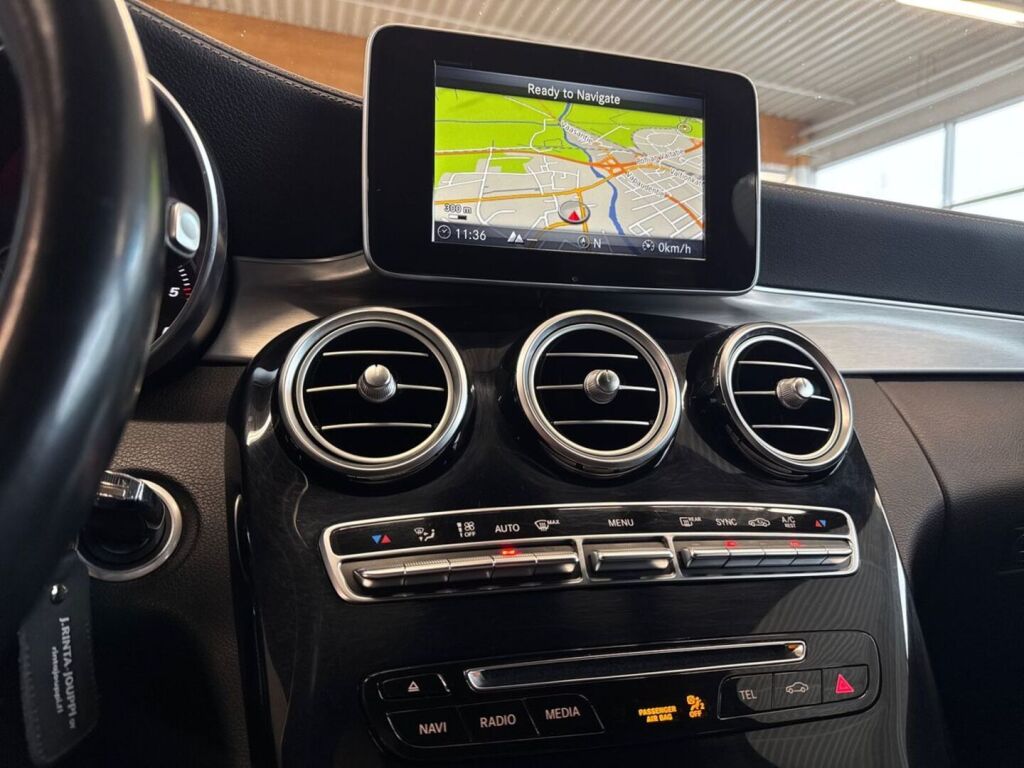 Mercedes-Benz C 2015 Sininen