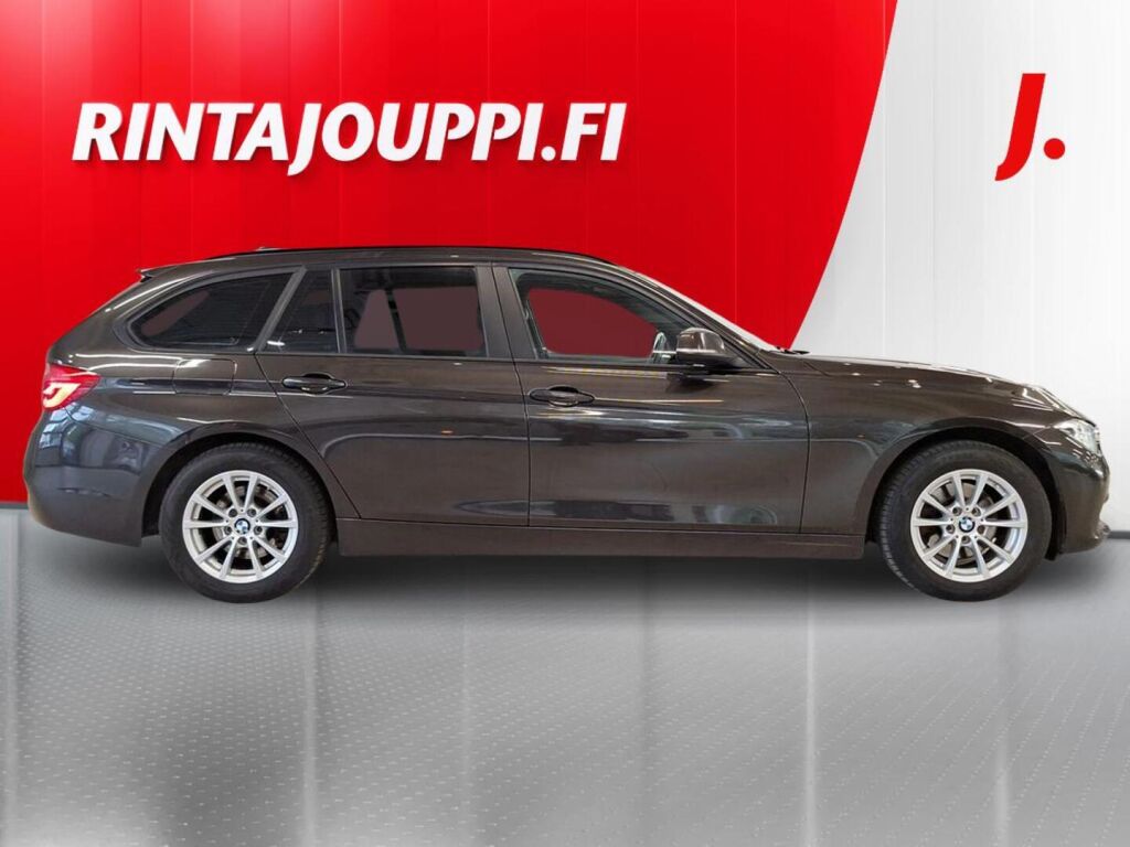 BMW 320 2016 Ruskea (beige)