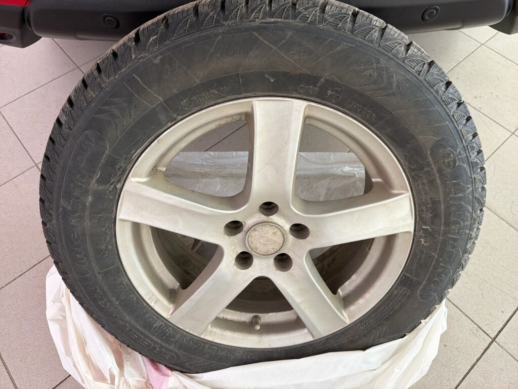 Nissan X-Trail 2015 Punainen
