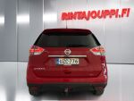 Nissan X-Trail 2015 Punainen