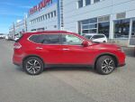 Nissan X-Trail 2015 Punainen