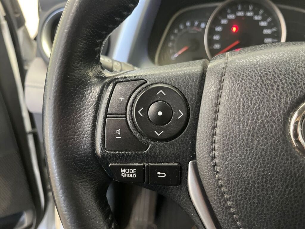 Toyota RAV4 2015 Valkoinen