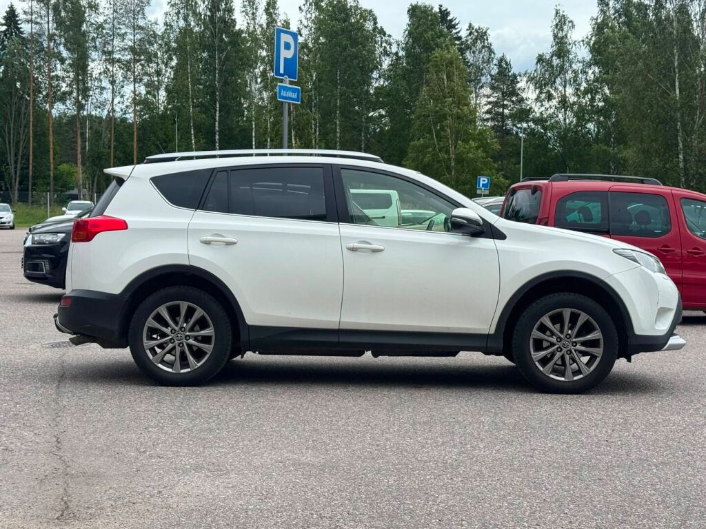 Toyota RAV4 2015 Valkoinen
