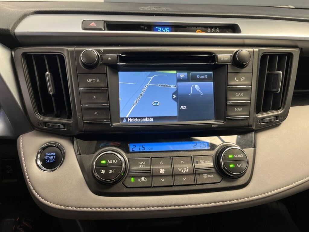 Toyota RAV4 2015 Valkoinen