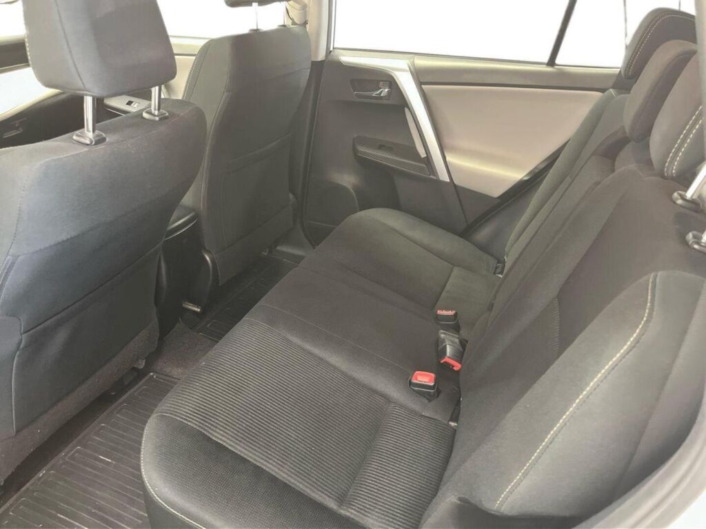 Toyota RAV4 2015 Valkoinen