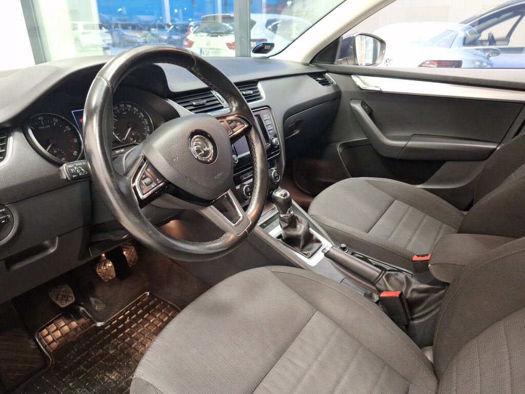 Skoda Octavia 2015 Harmaa