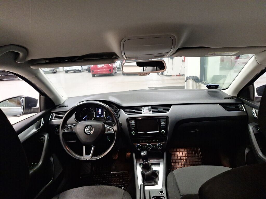 Skoda Octavia 2015 Harmaa