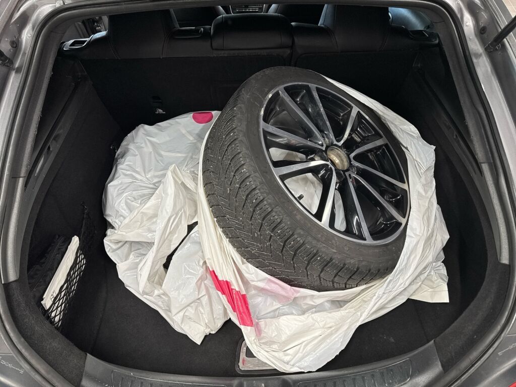 Mercedes-Benz CLA 2016 Harmaa