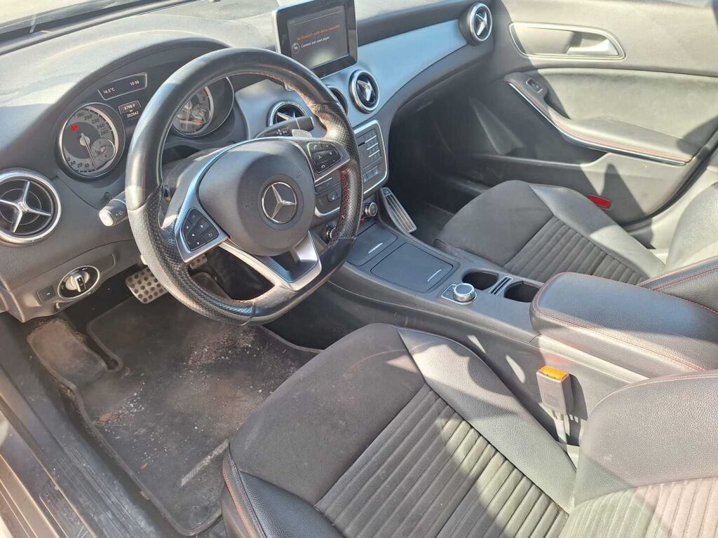Mercedes-Benz CLA 2016 Harmaa